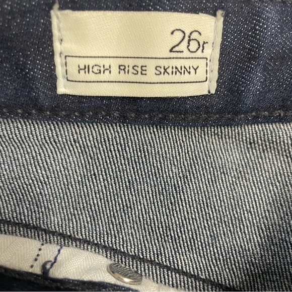 Gap 1969 High Rise Skinny Dark Wash size 26R - Picture 5 of 11